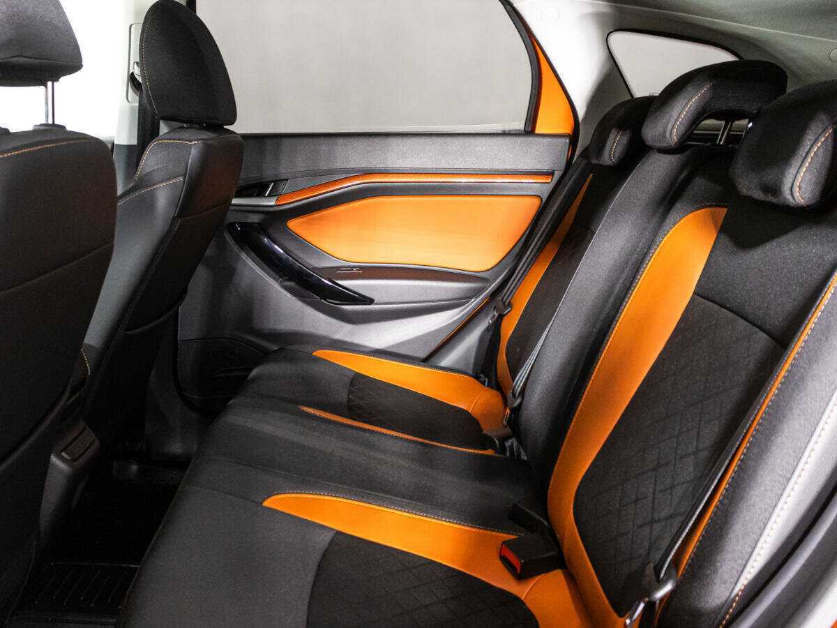 Купить Lada (ВАЗ) Vesta SW Cross, 2019, 26 843 км, фото №10