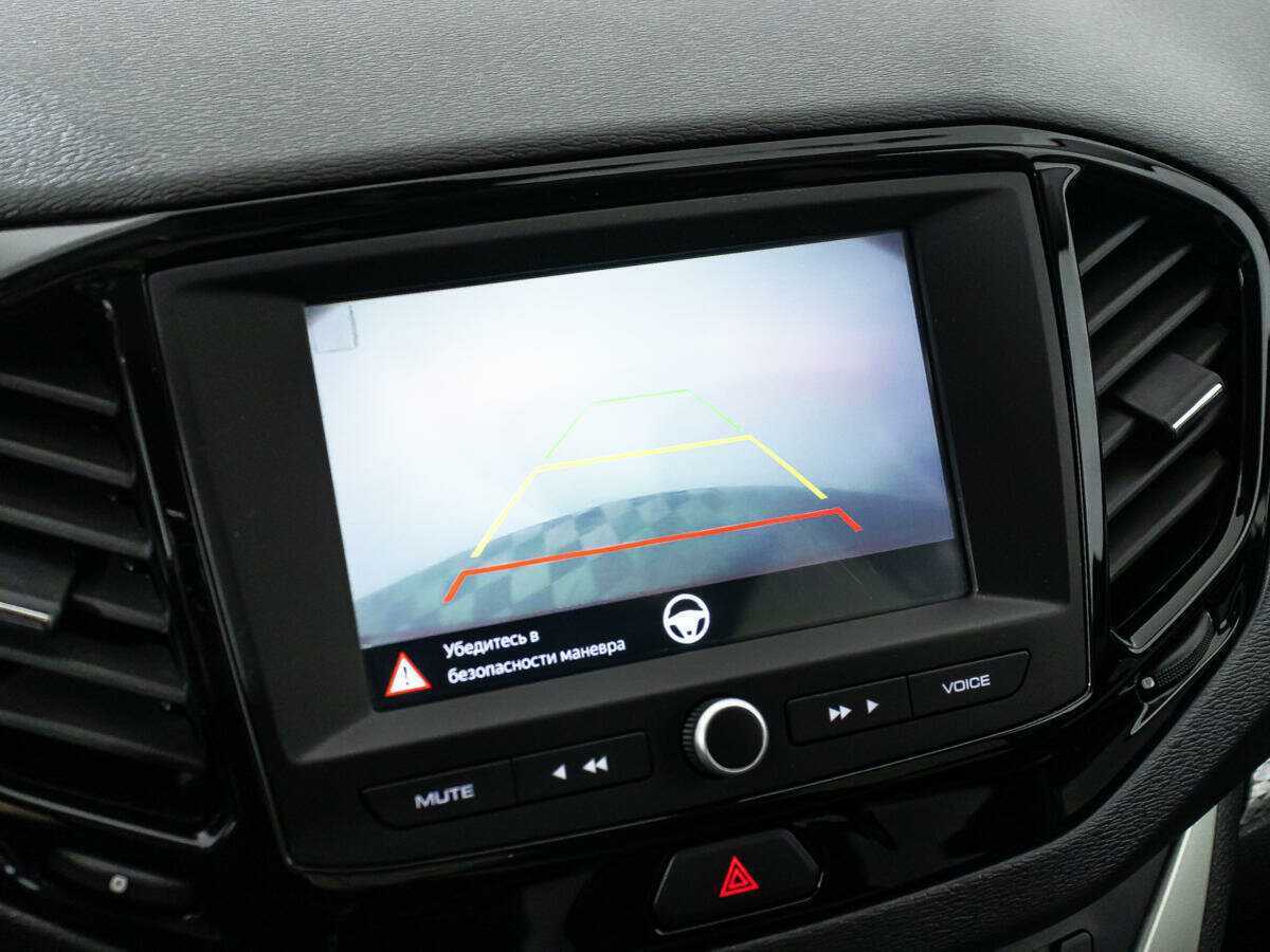 Купить Lada (ВАЗ) Vesta Cross, 2021, 39 142 км, фото №16