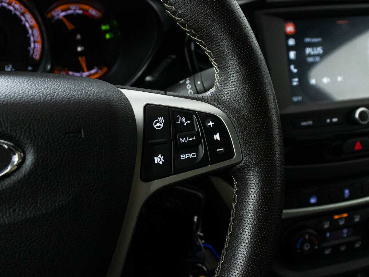 Купить Lada (ВАЗ) Vesta Cross, 2021, 39 142 км, фото №17