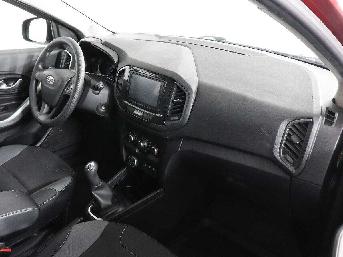 Купить Lada (ВАЗ) XRAY Cross, 2019, 78 965 км, фото №6