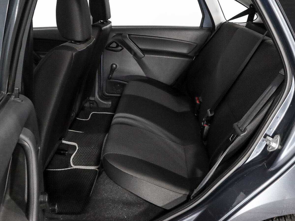 Купить Lada (ВАЗ) Granta, 2015, 25 945 км, фото №10