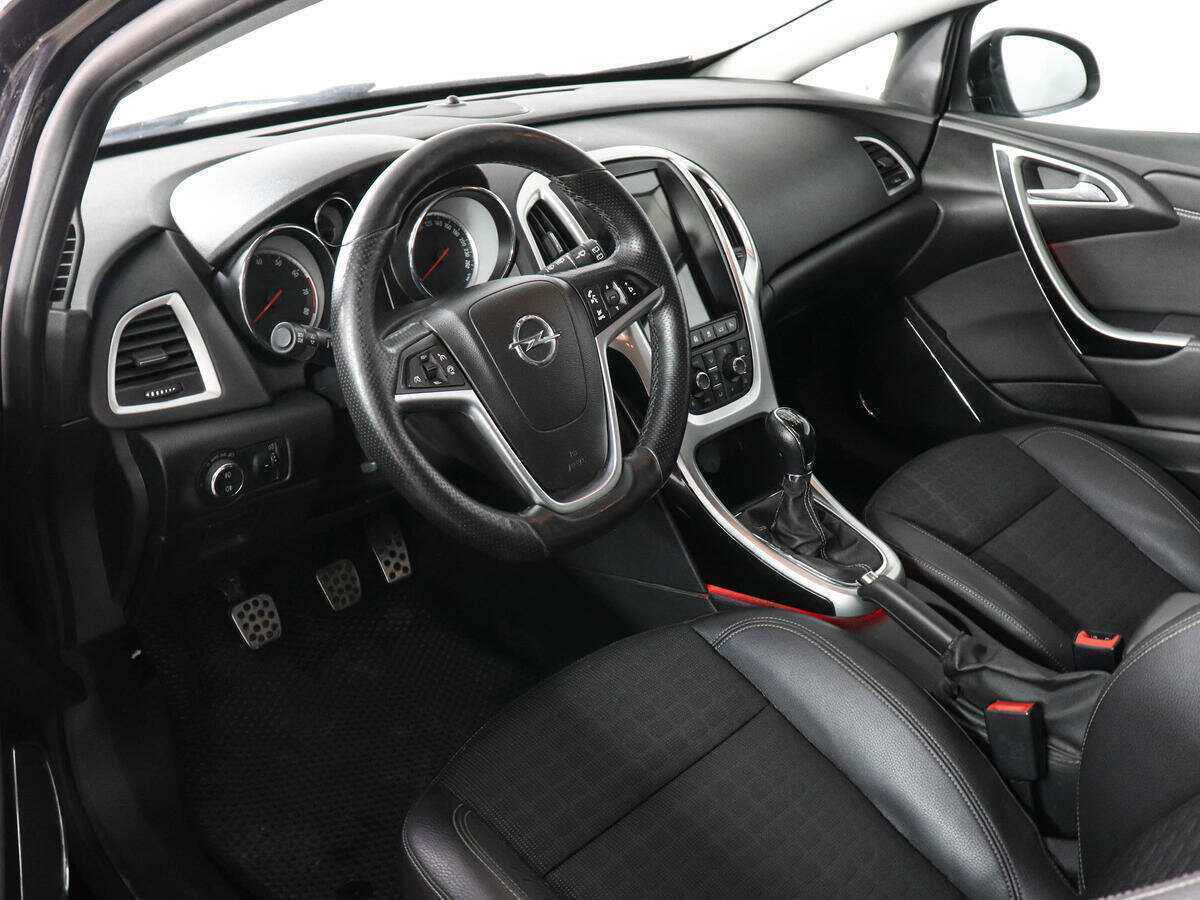 Купить Opel Astra GTC, 2013, 223 784 км, фото №5