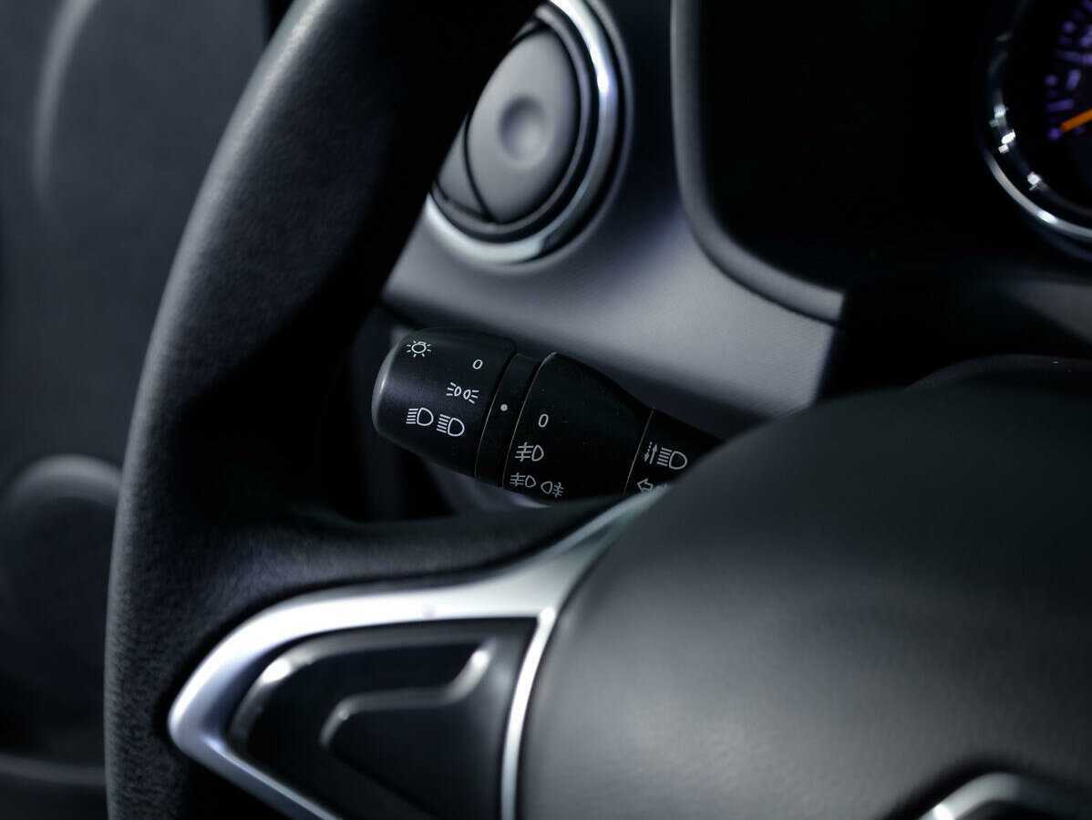 Купить Renault Sandero Stepway, 2020, 94 431 км, фото №17