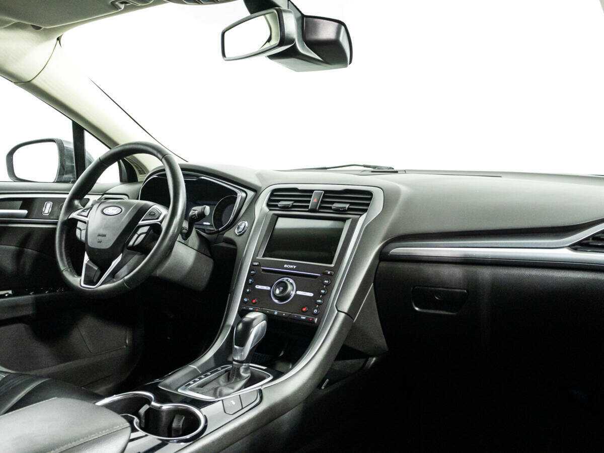 Купить Ford Mondeo, 2017, 138 338 км, фото №9