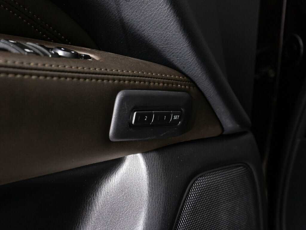 Купить Infiniti QX60, 2014, 144 231 км, фото №23