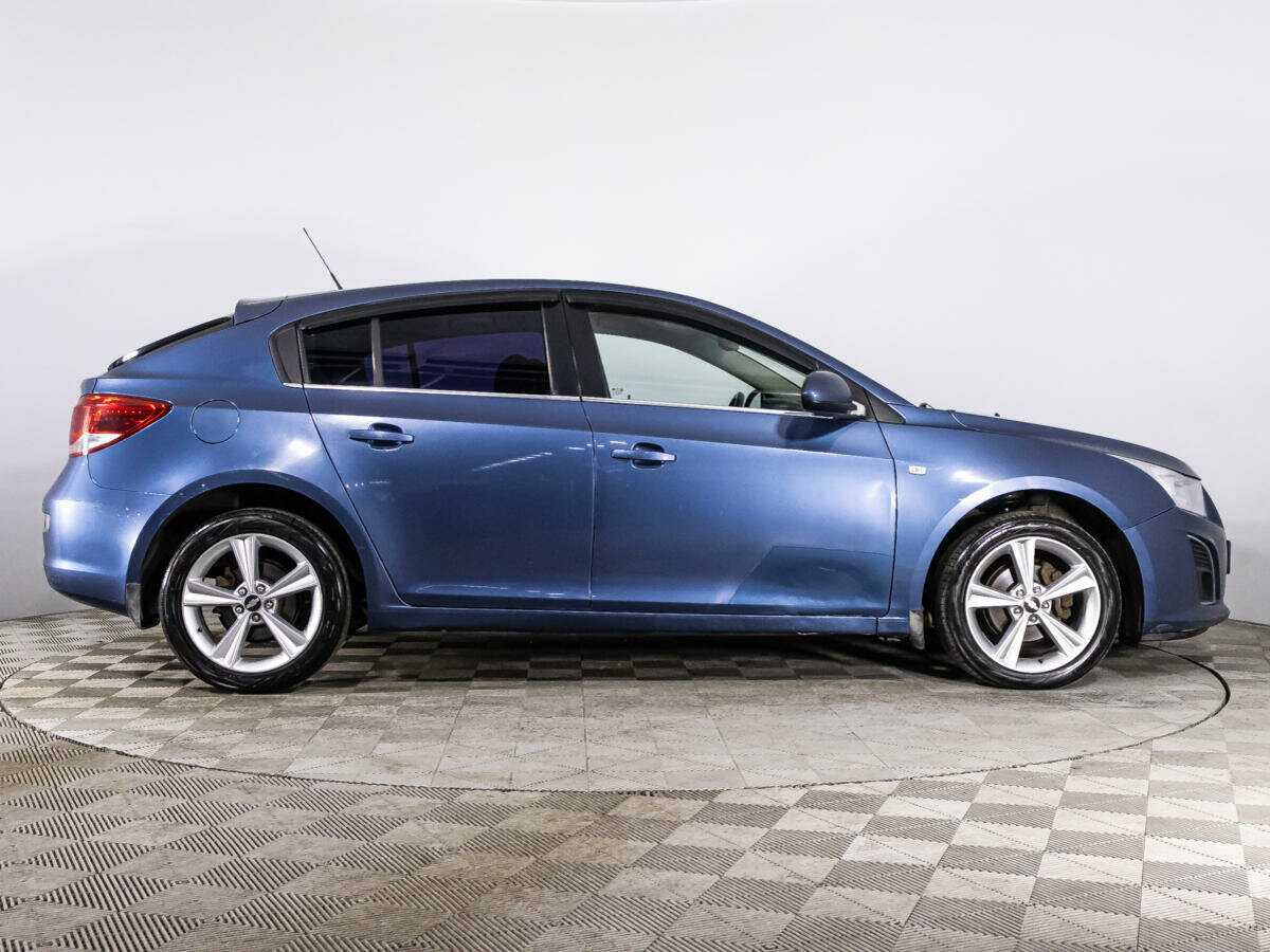 Купить Chevrolet Cruze, 2013, 154 199 км, фото №4