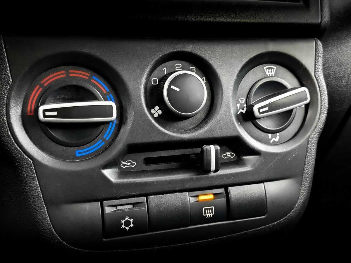 Купить Lada (ВАЗ) Granta, 2023, 69 997 км, фото №21