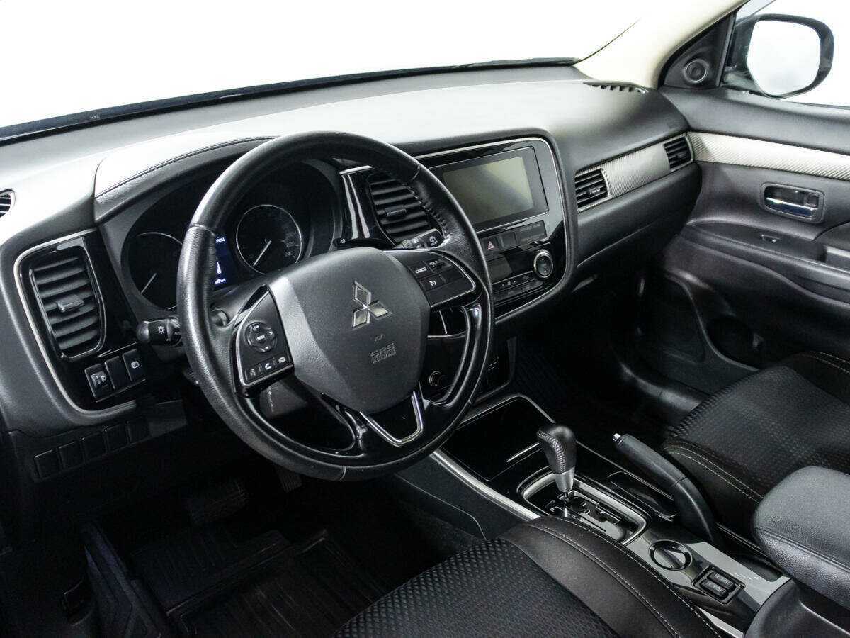 Купить Mitsubishi Outlander, 2018, 147 456 км, фото №11