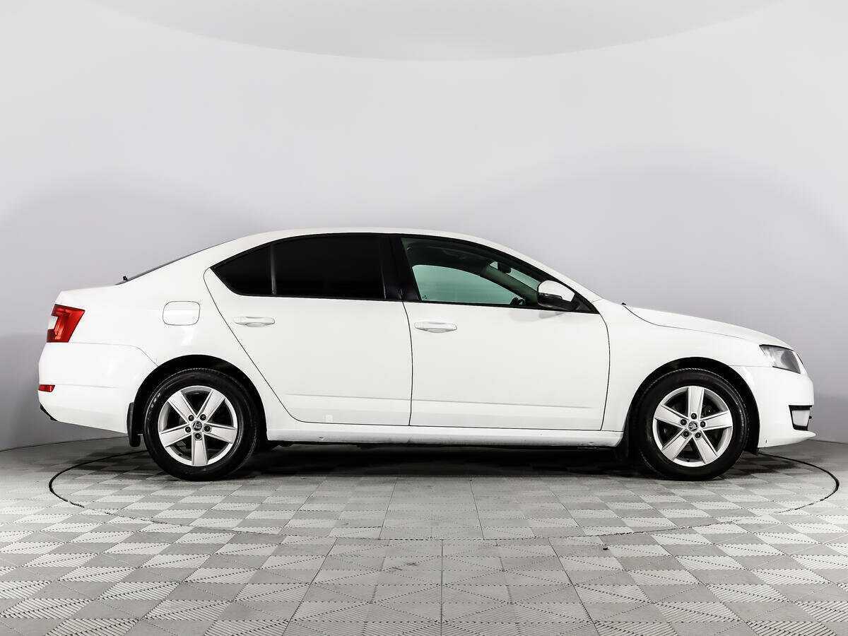 Купить Skoda Octavia, 2013, 231 020 км, фото №4