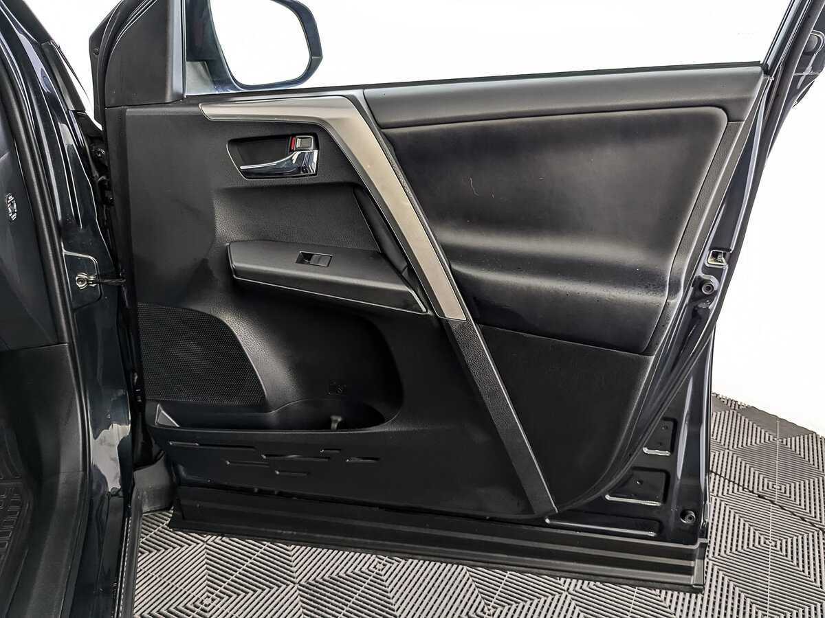 Купить Toyota RAV4, 2017, 160 396 км, фото №23