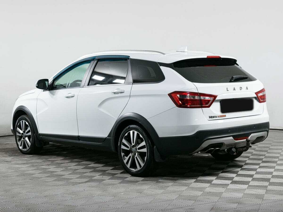 Купить Lada (ВАЗ) Vesta SW, 2018, 108 000 км, фото №6