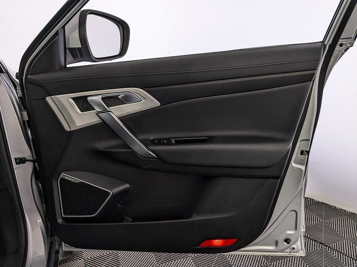 Купить Geely Atlas, 2019, 89 045 км, фото №25