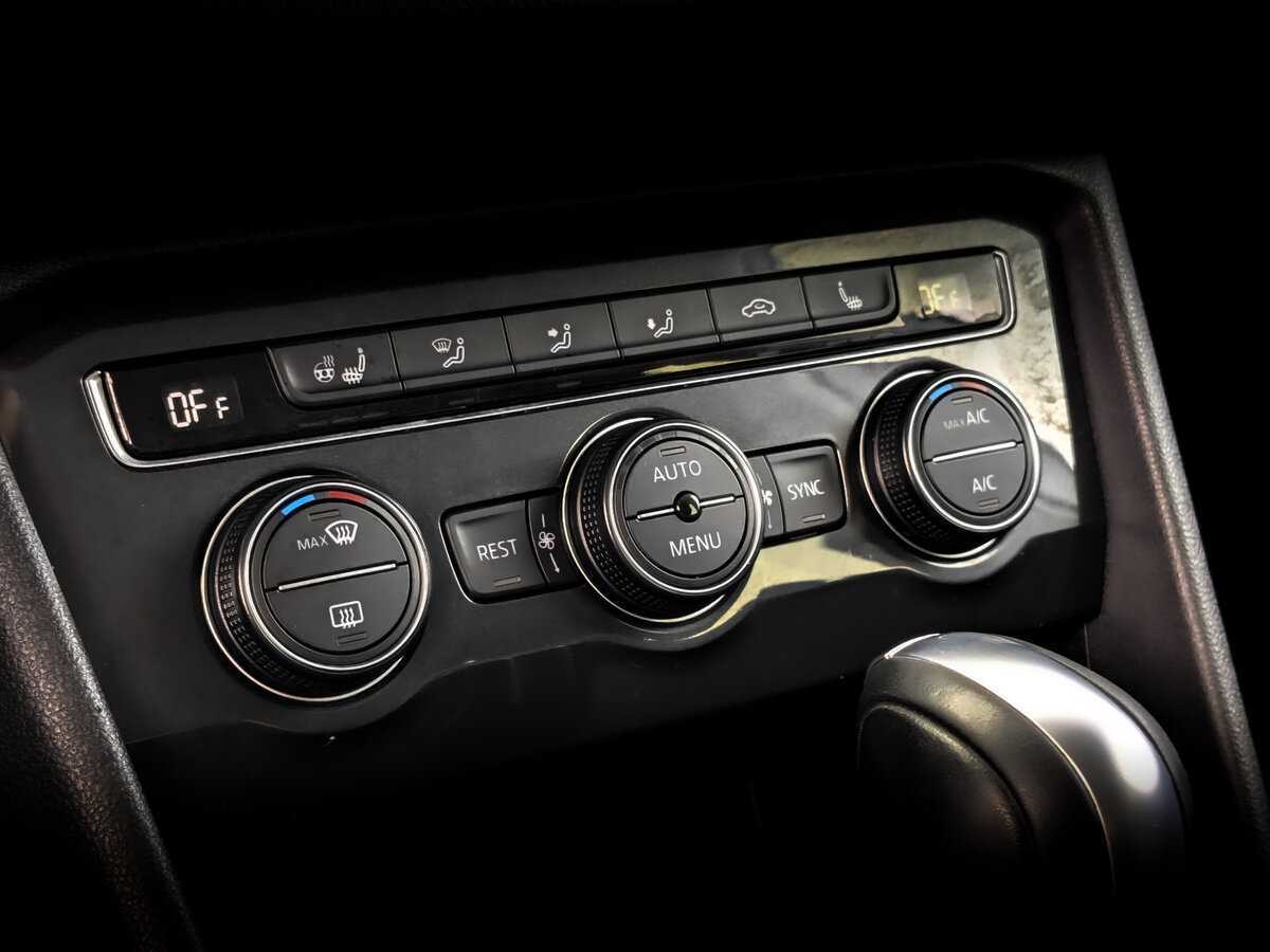 Купить Volkswagen Tiguan, 2020, 93 428 км, фото №25