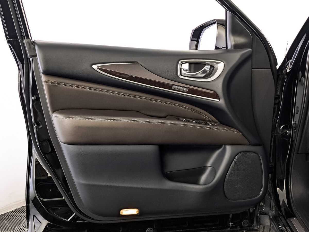 Купить Infiniti QX60, 2018, 105 000 км, фото №17