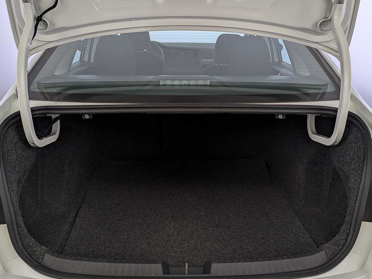 Купить Volkswagen Jetta, 2020, 53 251 км, фото №10