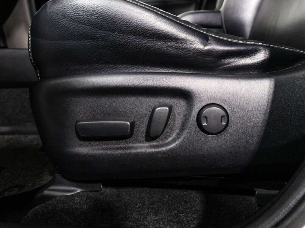 Купить Toyota RAV4, 2017, 122 563 км, фото №17