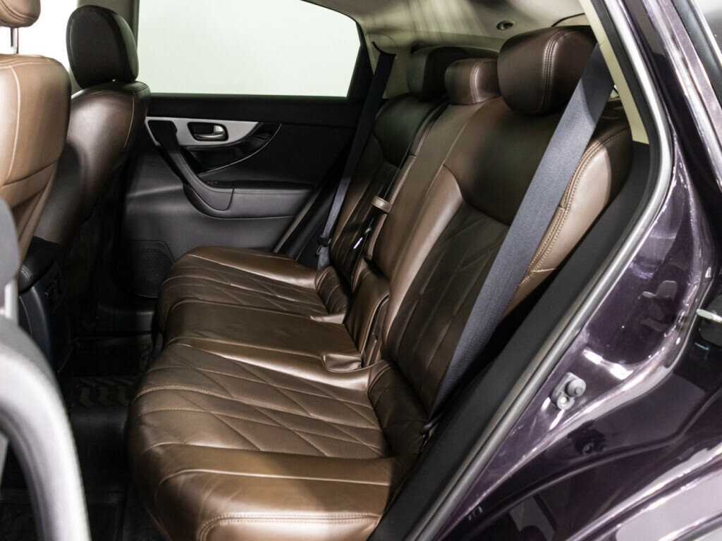 Купить Infiniti FX30d, 2013, 125 404 км, фото №10