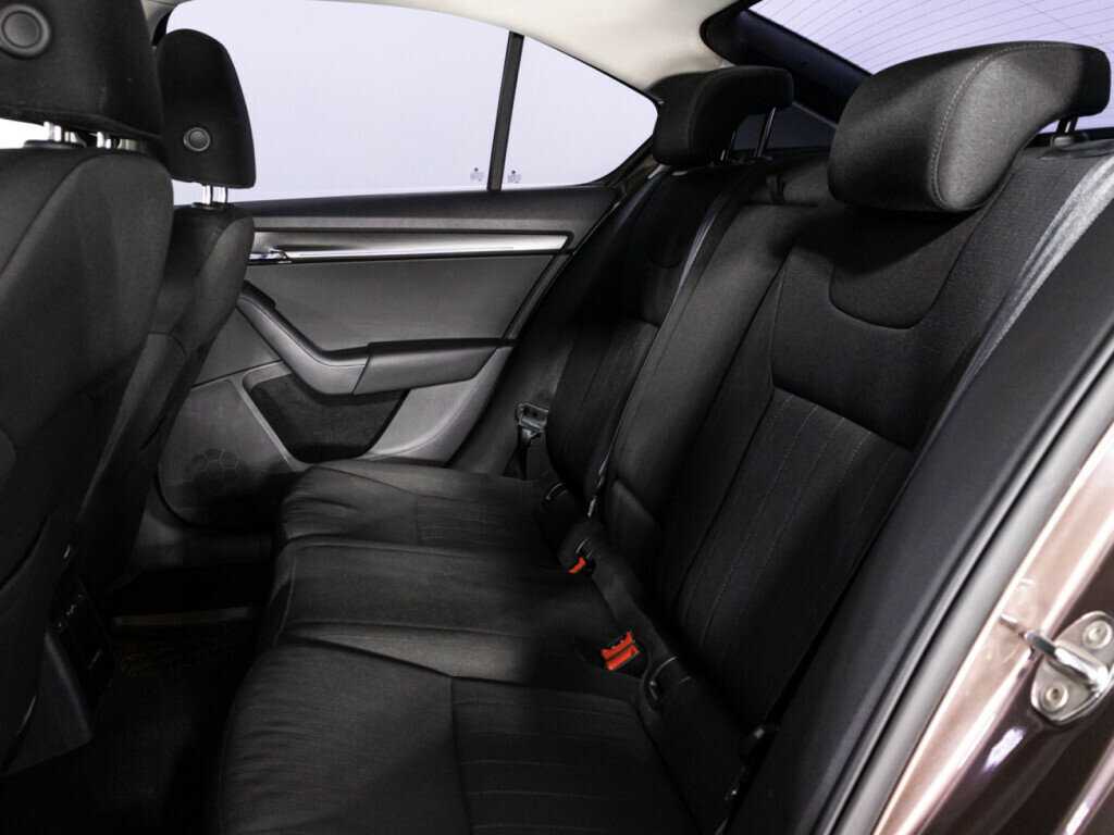 Купить Skoda Octavia, 2017, 123 434 км, фото №10