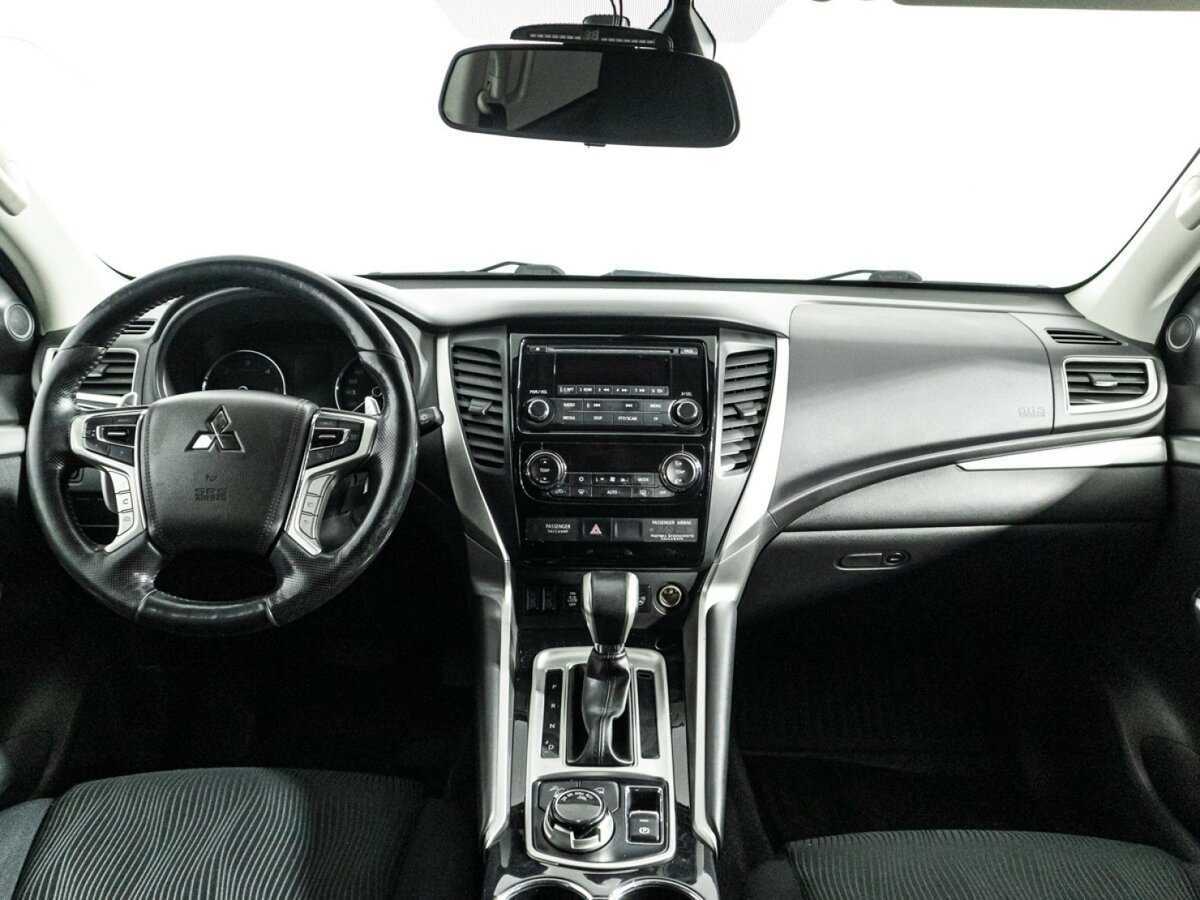 Купить Mitsubishi Pajero Sport, 2018, 133 287 км, фото №13