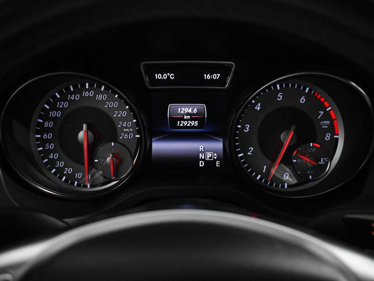 Купить Mercedes-Benz CLA 200, 2013, 129 288 км, фото №17