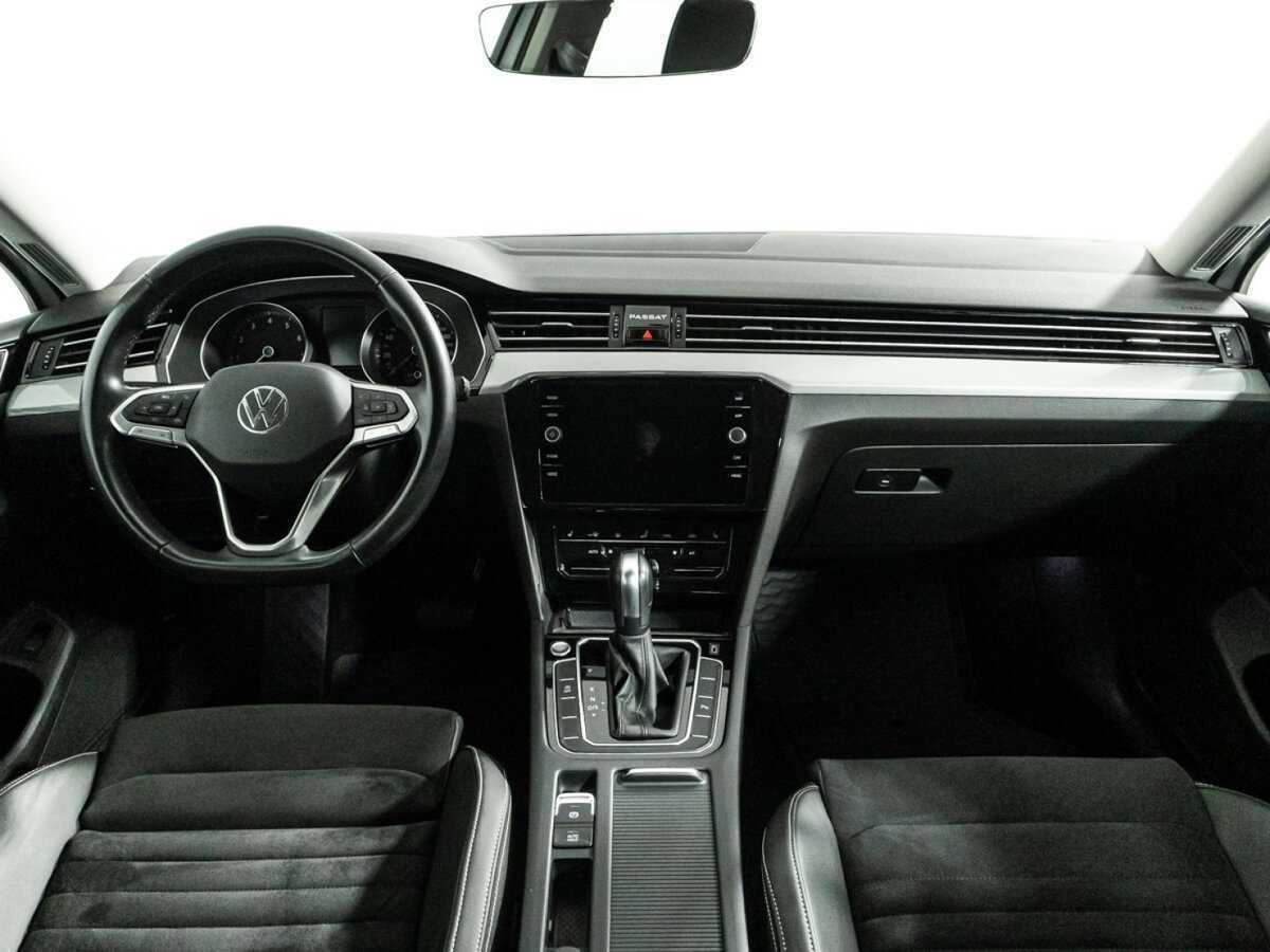 Купить Volkswagen Passat, 2020, 44 696 км, фото №13