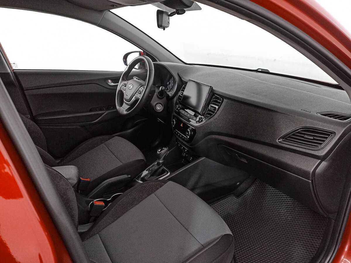 Купить Hyundai Solaris, 2021, 89 684 км, фото №8