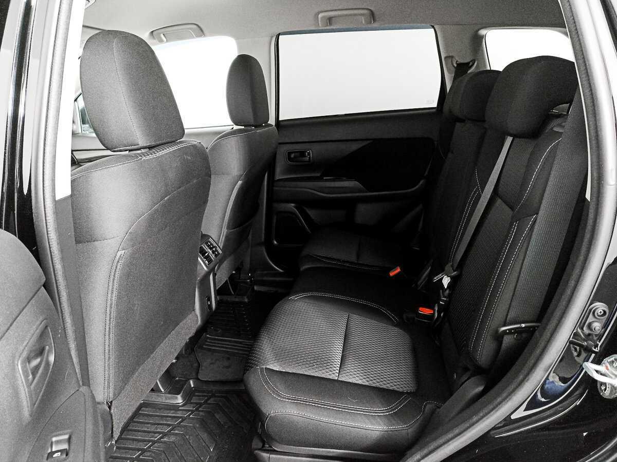 Купить Mitsubishi Outlander, 2021, 41 192 км, фото №9