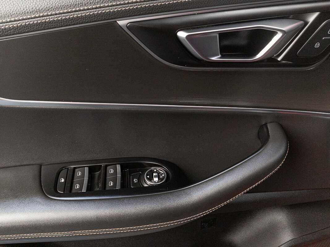 Купить Chery Tiggo 8, 2020, 96 200 км, фото №5