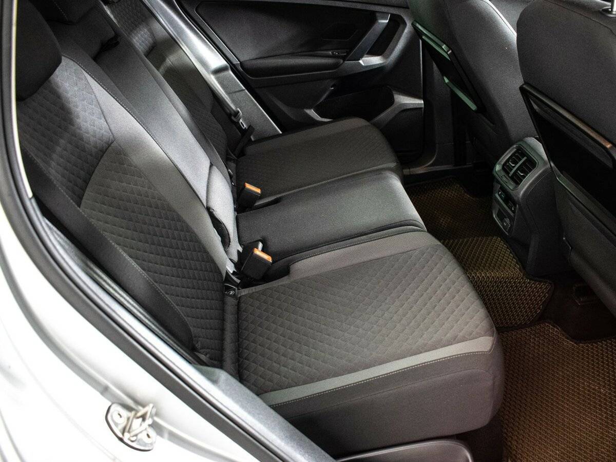 Купить Volkswagen Tiguan, 2017, 111 458 км, фото №8