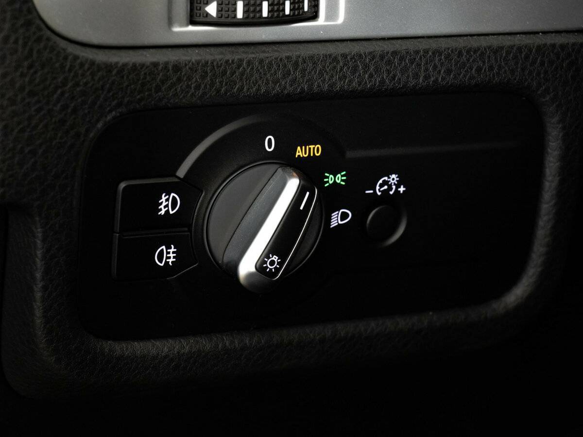 Купить Volkswagen Touareg, 2015, 224 931 км, фото №22