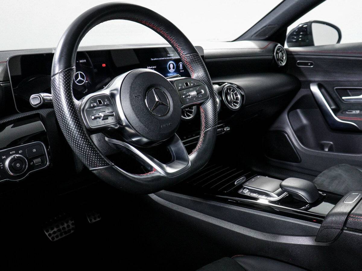 Купить Mercedes-Benz CLA 200, 2019, 65 061 км, фото №14