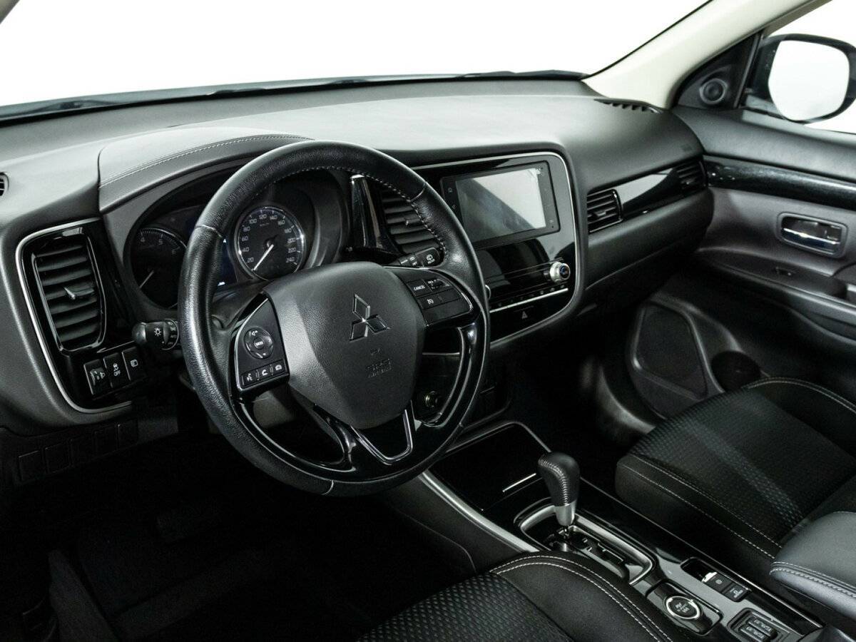 Купить Mitsubishi Outlander, 2021, 104 950 км, фото №11