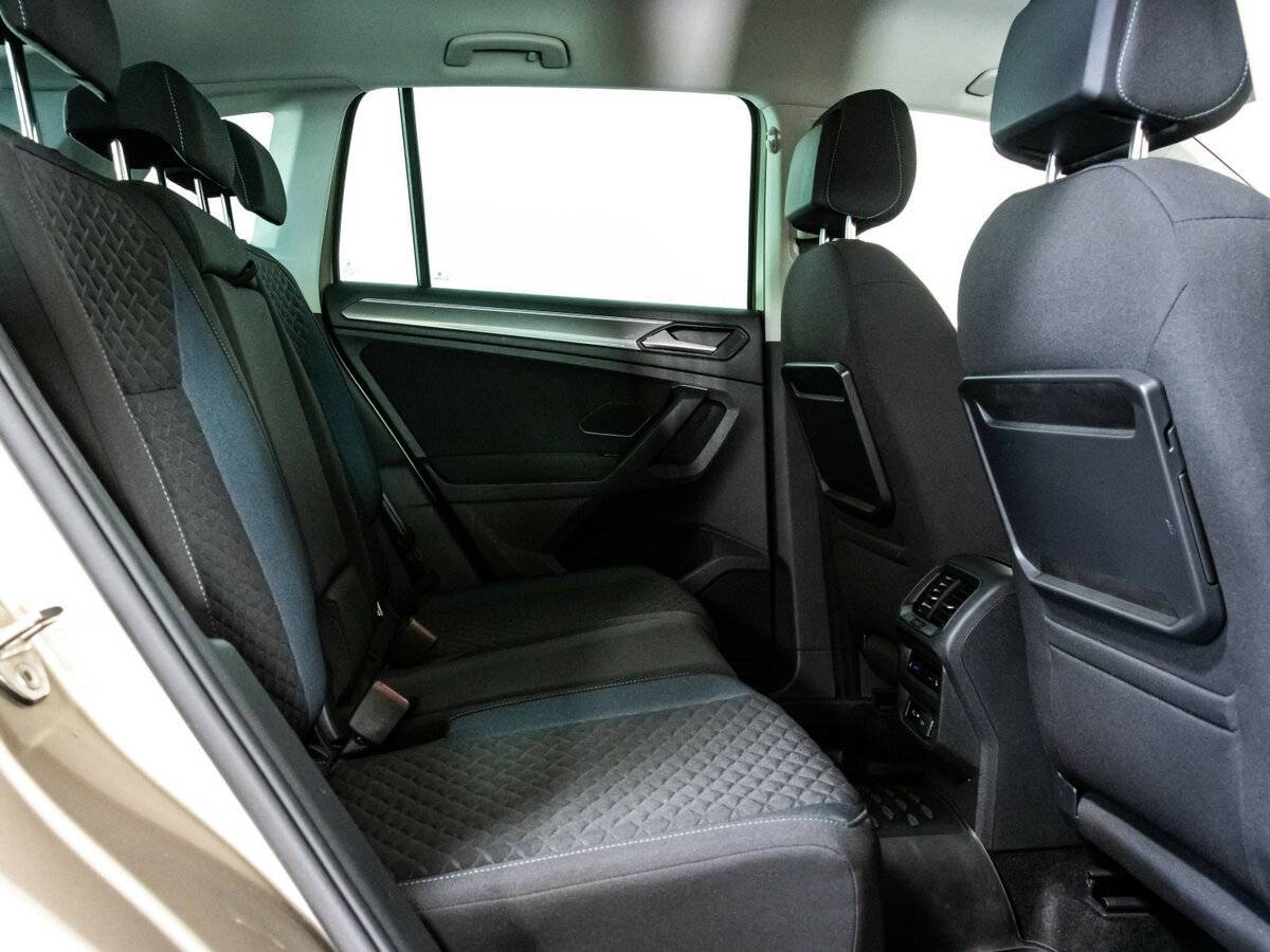 Купить Volkswagen Tiguan, 2019, 83 071 км, фото №15