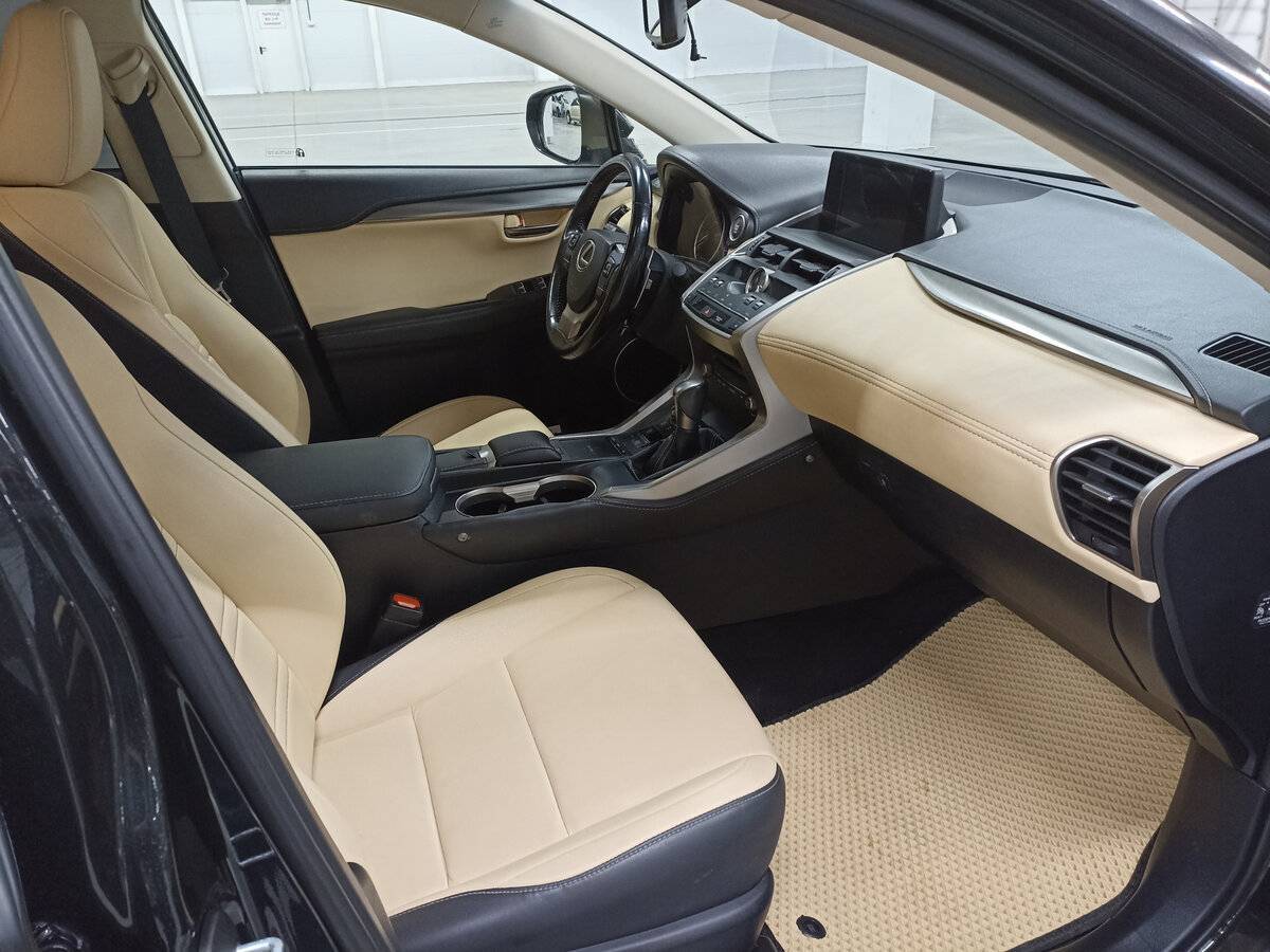 Купить Lexus NX 200, 2017, 92 196 км, фото №11