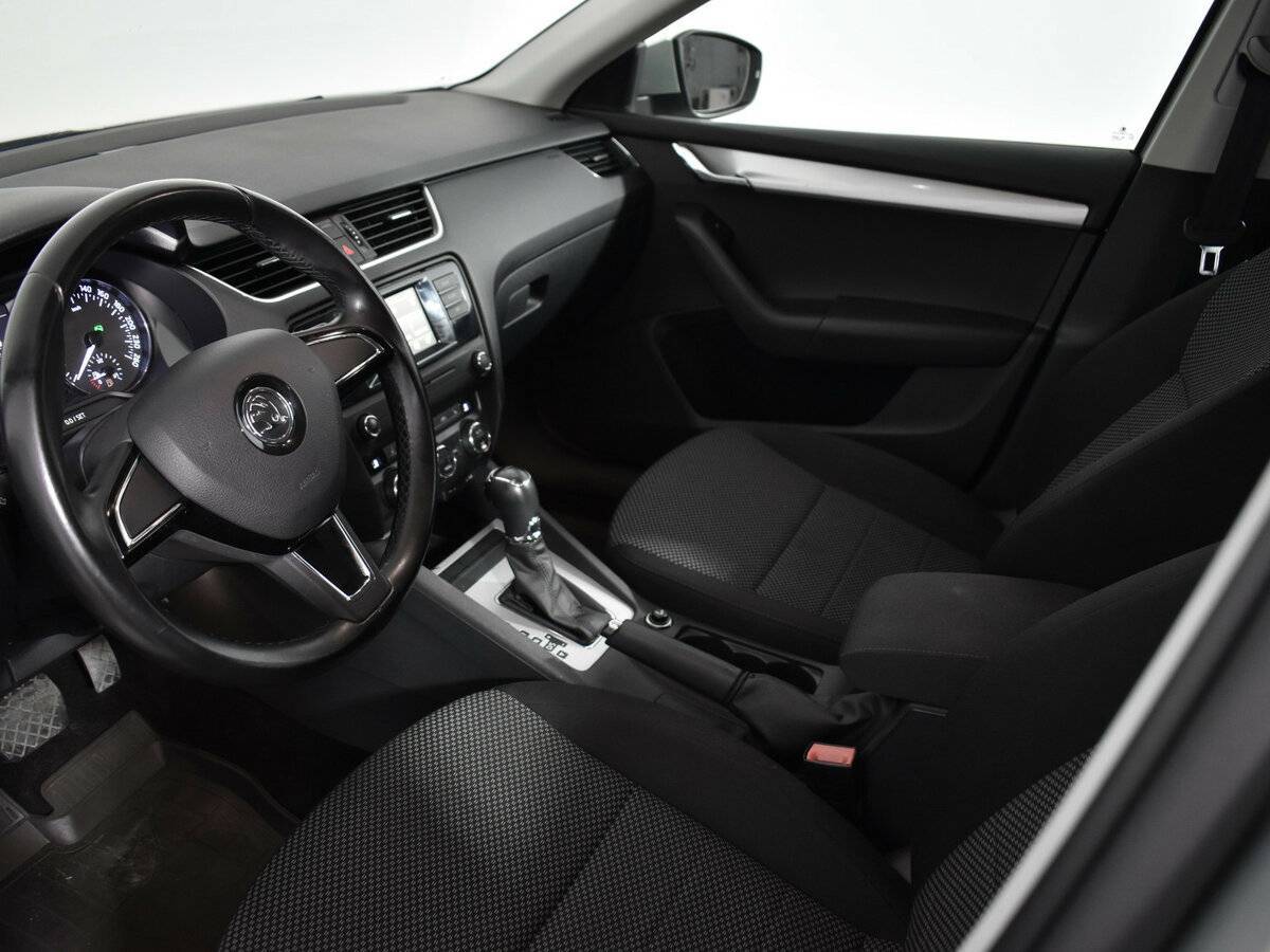 Купить Skoda Octavia, 2015, 120 000 км, фото №9