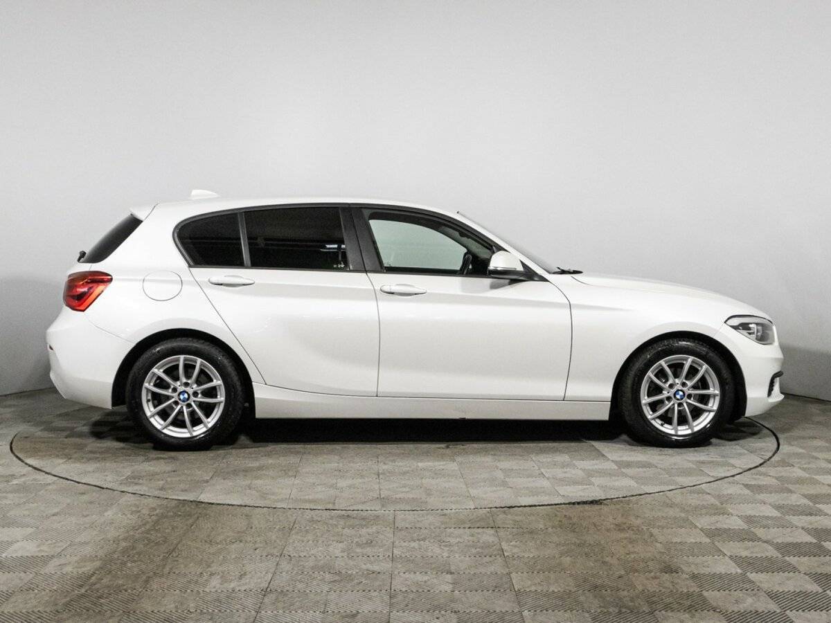 Купить BMW 1 серии 118i, 2018, 108 849 км, фото №4