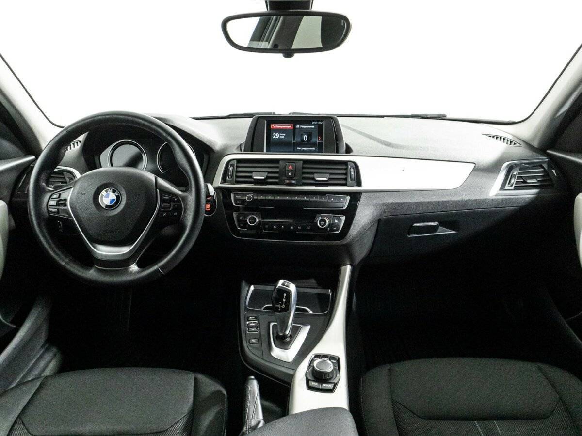Купить BMW 1 серии 118i, 2018, 108 849 км, фото №13
