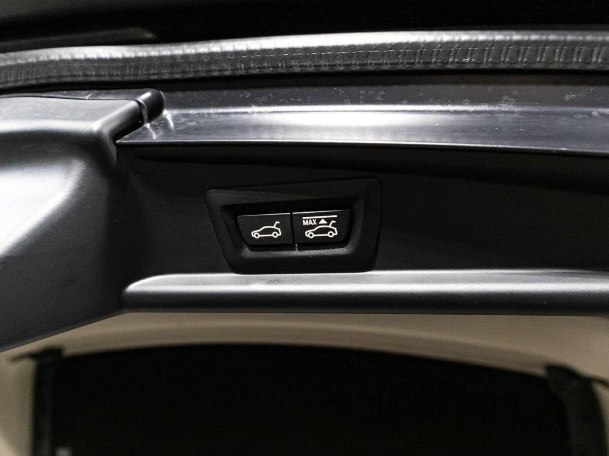 Купить BMW 5 серии Gran Turismo 535i xDrive, 2014, 231 765 км, фото №16