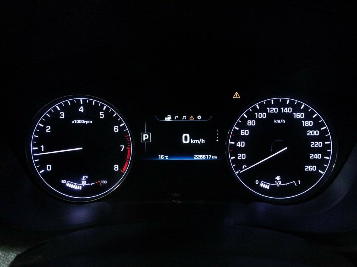 Купить Hyundai Genesis, 2015, 226 614 км, фото №12