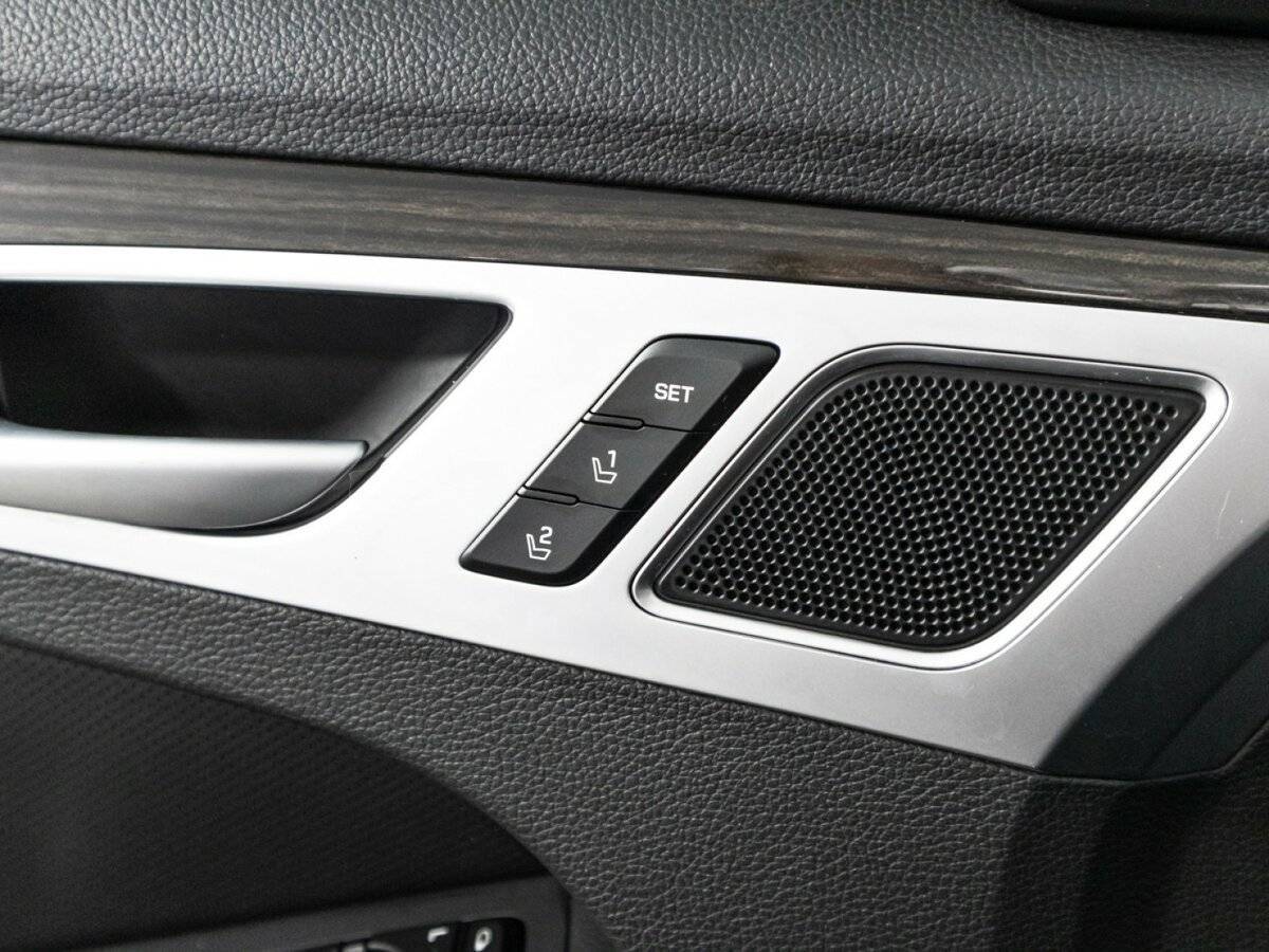 Купить Hyundai Genesis, 2015, 226 614 км, фото №15