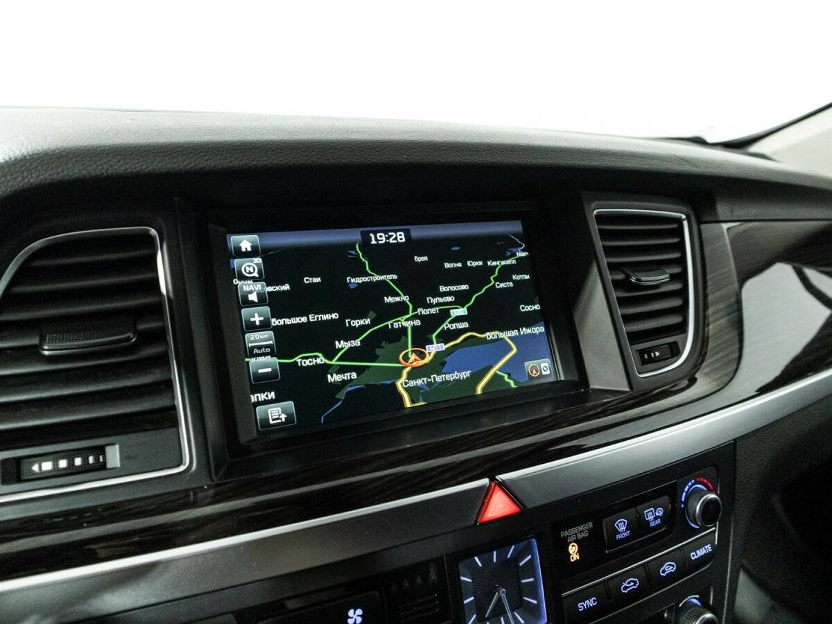 Купить Hyundai Genesis, 2015, 226 614 км, фото №16