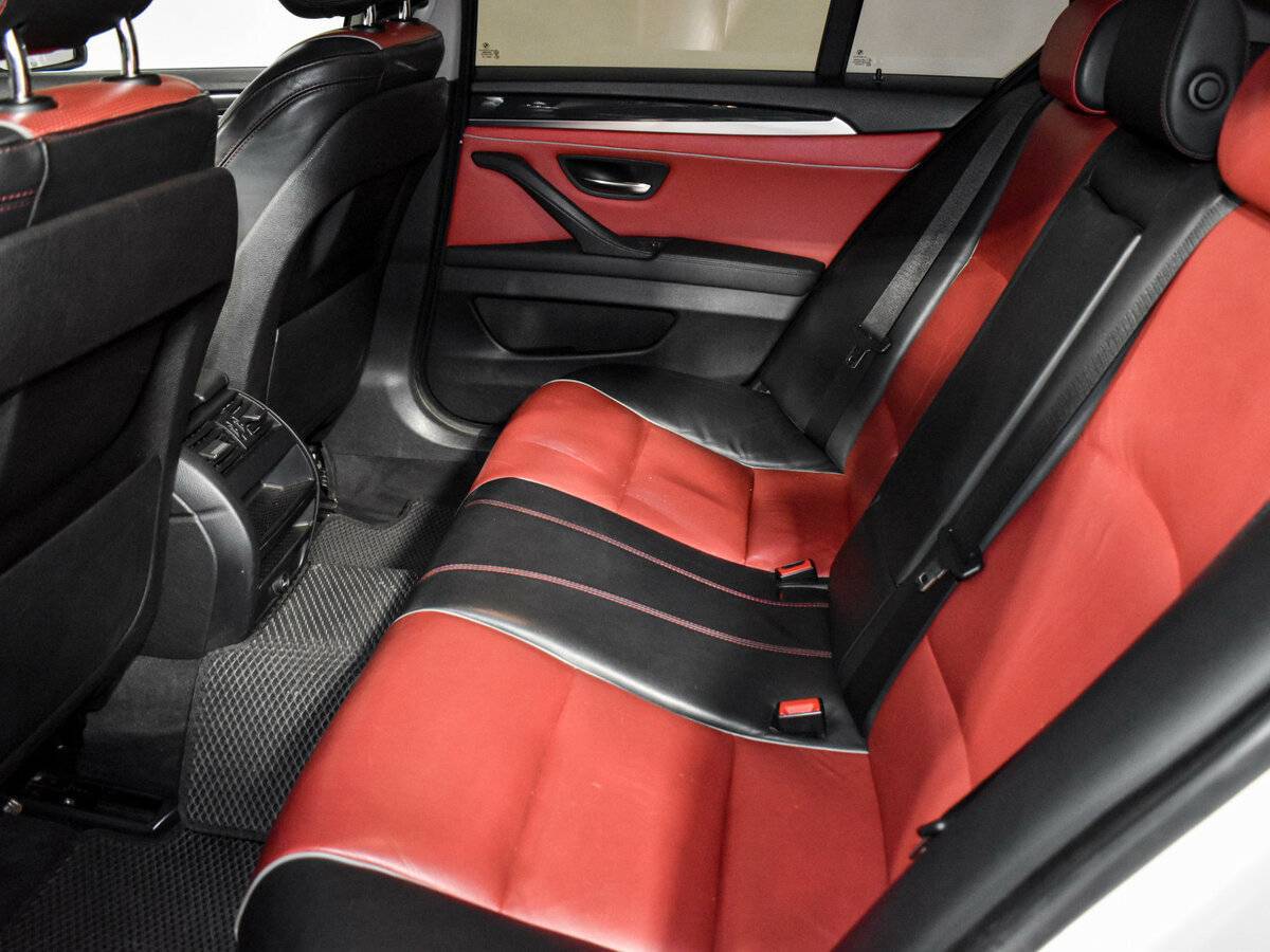 Купить BMW 5 серии 520d, 2013, 288 833 км, фото №12