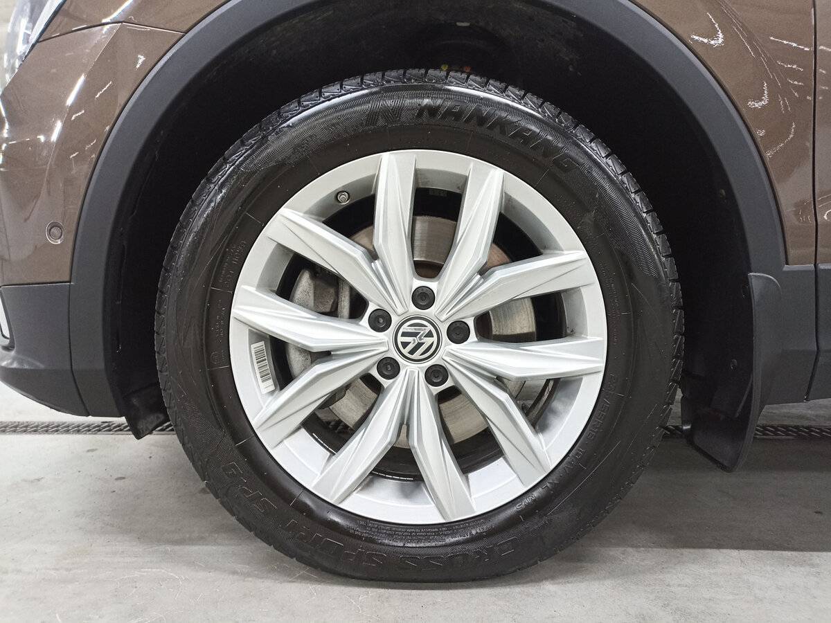 Купить Volkswagen Tiguan, 2020, 161 796 км, фото №18