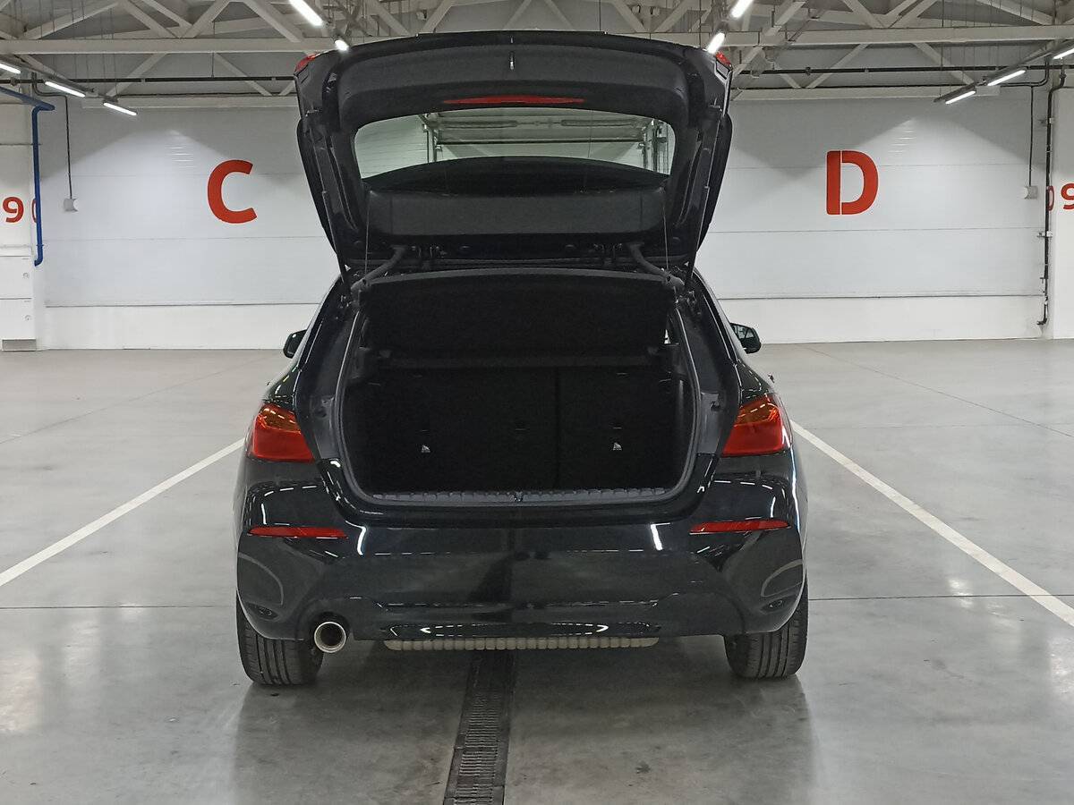Купить BMW 1 серии 118i, 2019, 111 975 км, фото №10