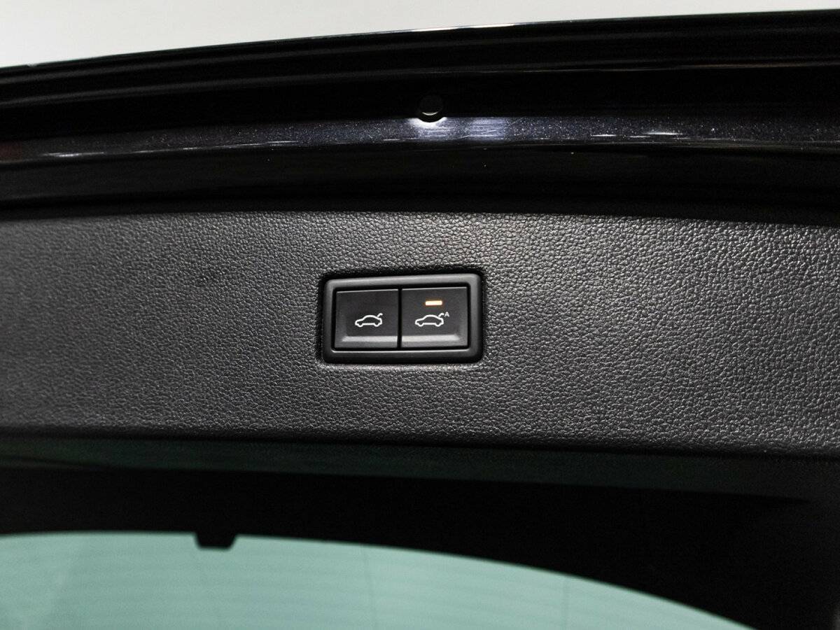 Купить Volkswagen Tiguan, 2018, 91 568 км, фото №16