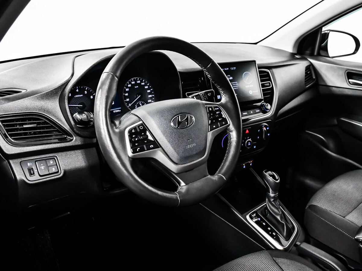 Купить Hyundai Solaris II Рестайлинг, 2021, 57 200 км, фото №12