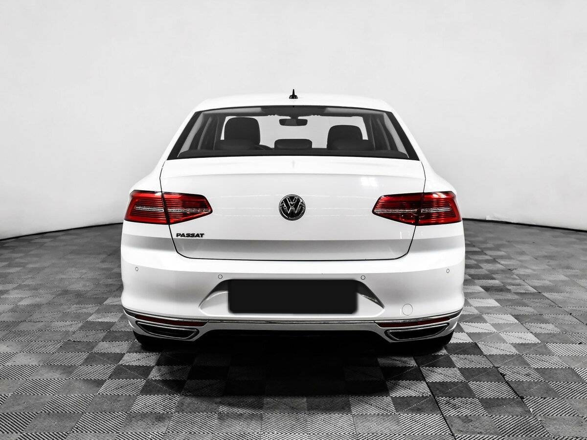Купить Volkswagen Passat B8, 2018, 94 745 км, фото №6
