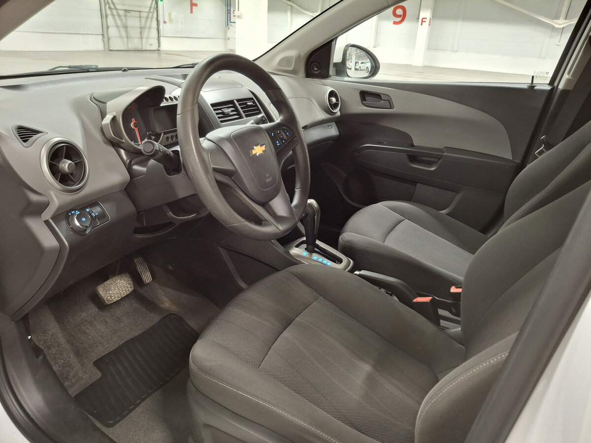 Купить Chevrolet Aveo II, 2015, 65 745 км, фото №15