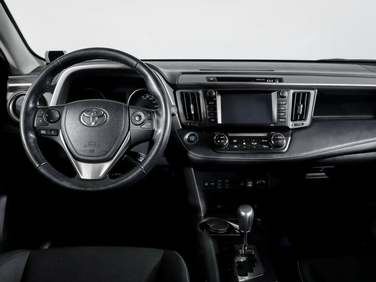 Купить Toyota RAV4 IV (XA40) Рестайлинг, 2018, 88 353 км, фото №12