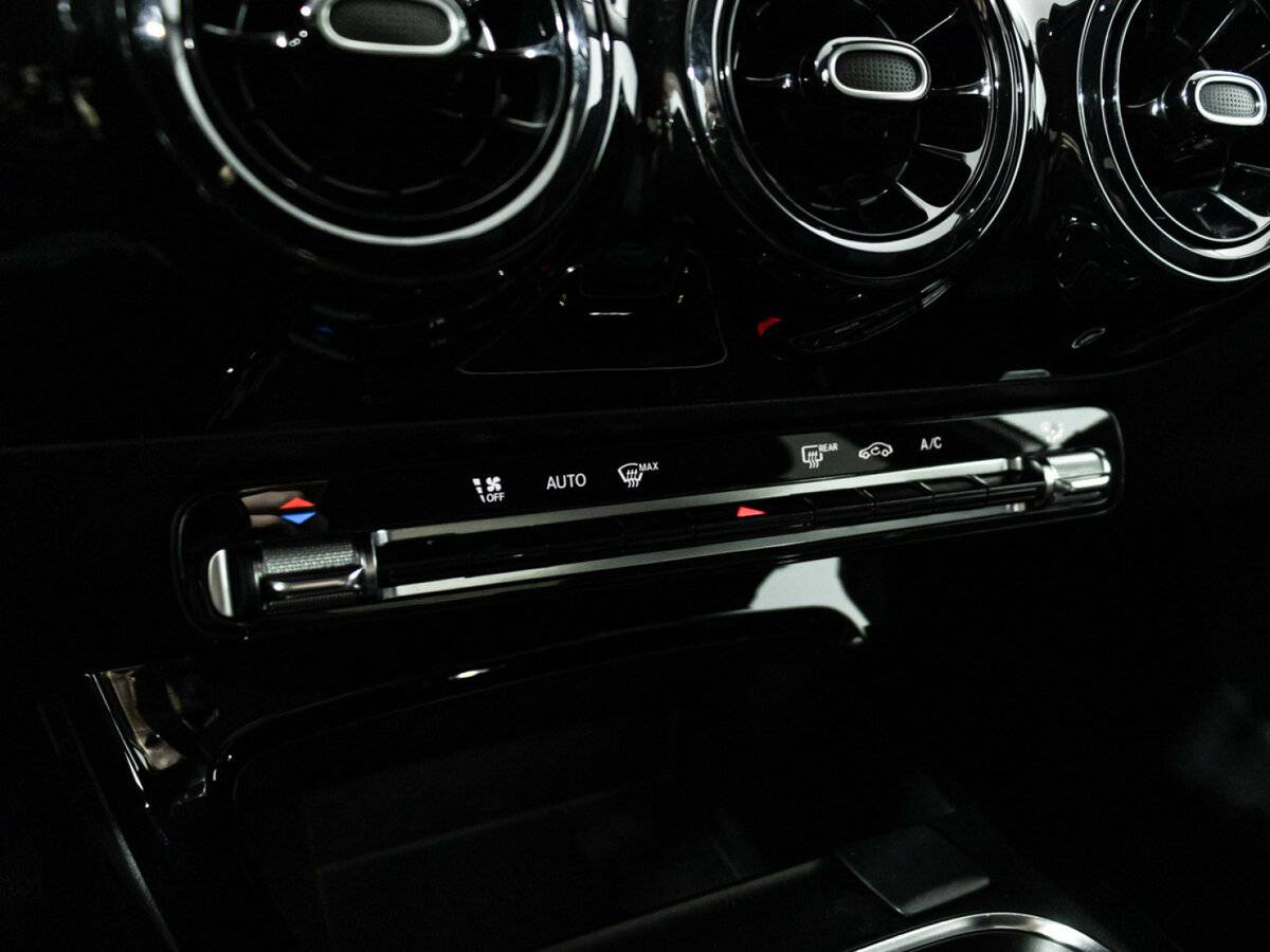 Купить Mercedes-Benz A-Класс 200 IV (W177), 2019, 92 242 км, фото №15